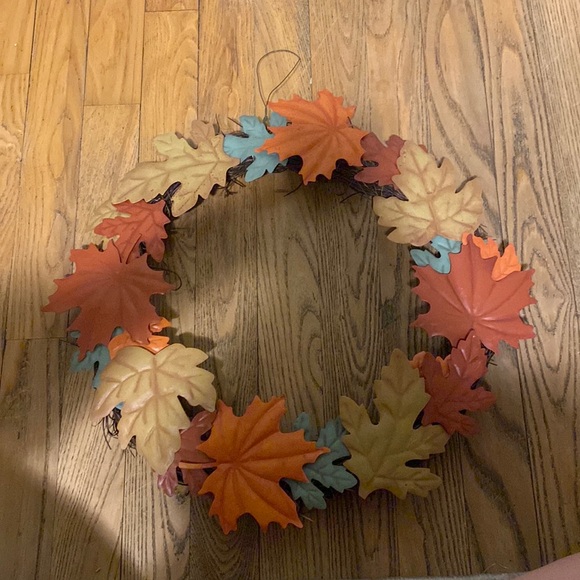 Fall wreath - Picture 1 of 2